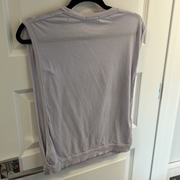 BDG Workout Tank - Picture 3 of 4